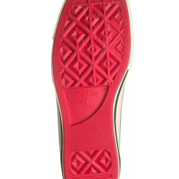 Men’s Limited Edition Converse Burgundy Low-Top Sneakers - Picture 4 of 6